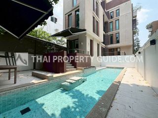 À louer 3 chambres maison à Sathon, Bangkok