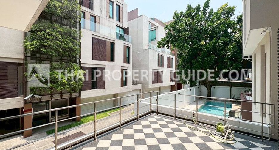 For rent 3 bedrooms house in Sathon, Bangkok