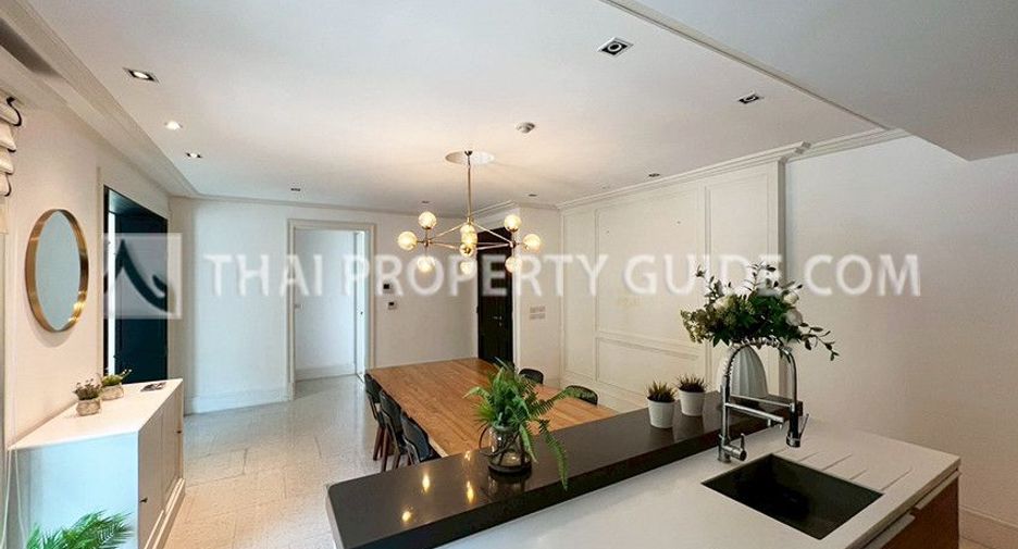 For rent 3 bedrooms house in Sathon, Bangkok