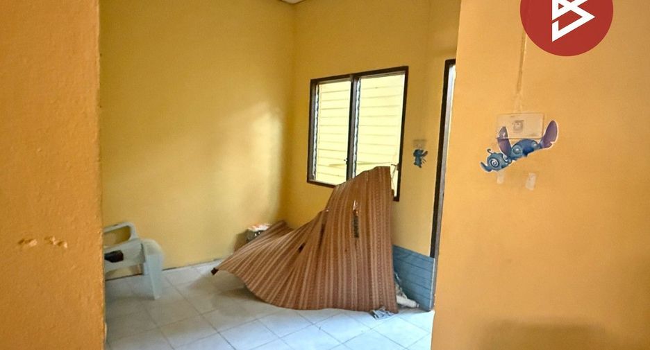 For sale 2 bedrooms townhouse in Si Racha, Chonburi