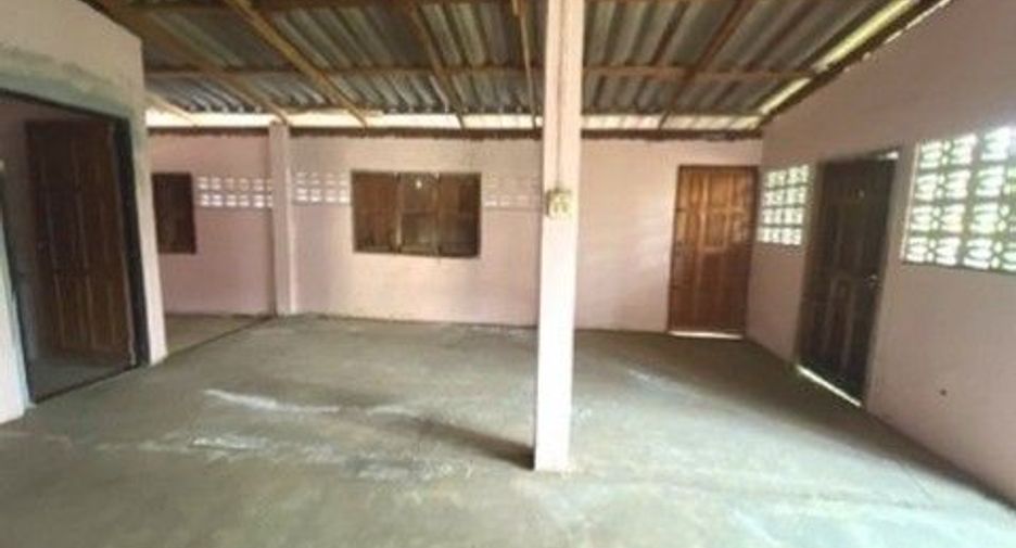 For sale 1 bed warehouse in Mueang Uttaradit, Uttaradit