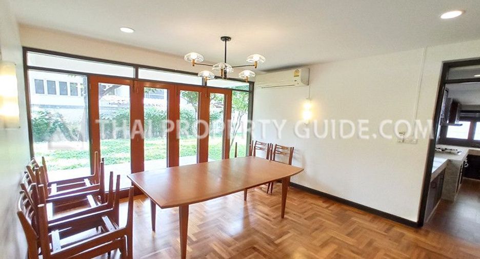 For rent 3 bedrooms house in Sathon, Bangkok
