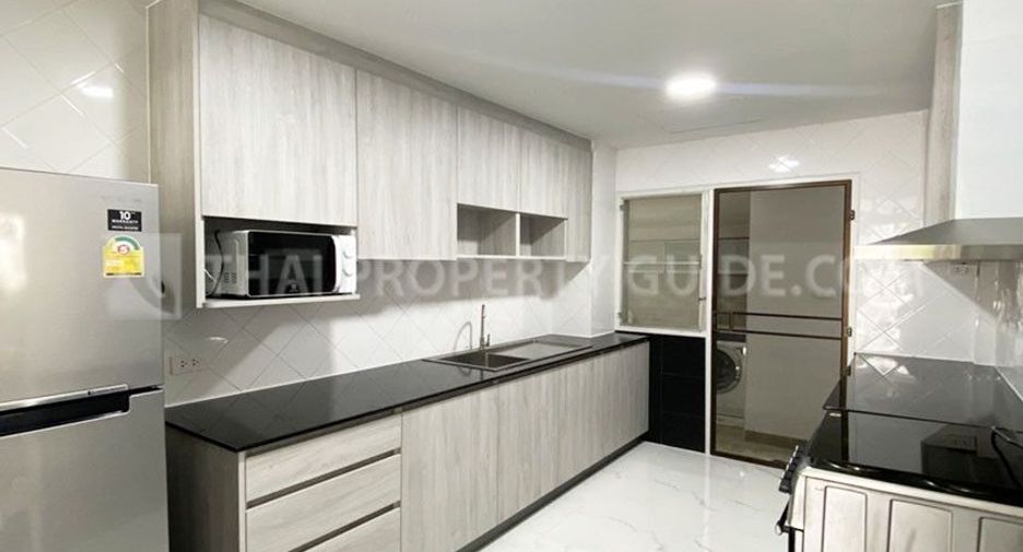 For rent 3 bedrooms house in Sathon, Bangkok