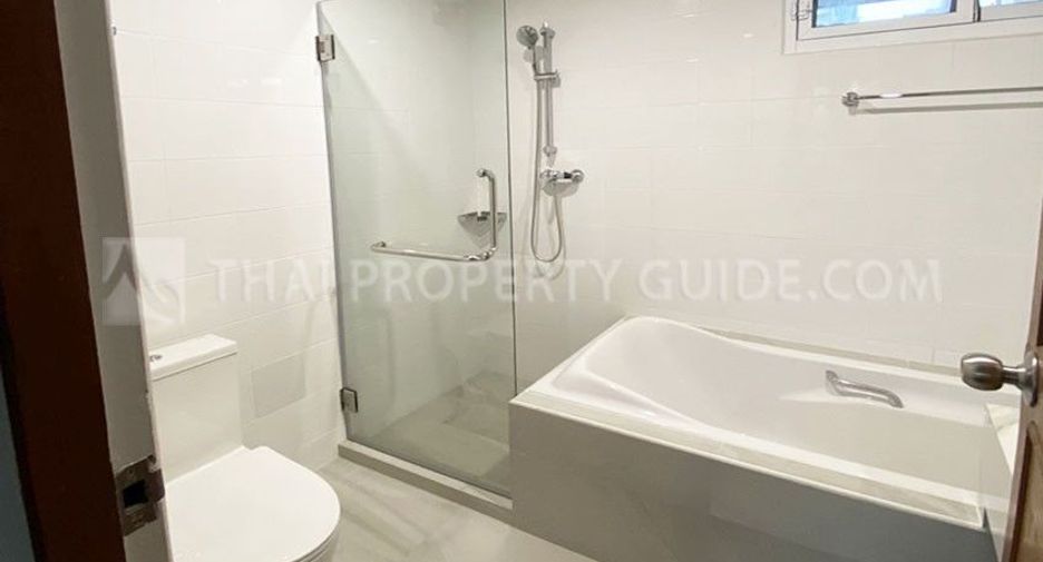 For rent 3 bedrooms house in Sathon, Bangkok