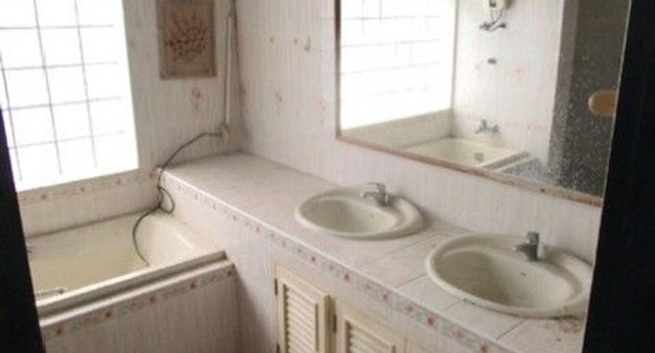 For sale 1 bed house in Mueang Uttaradit, Uttaradit