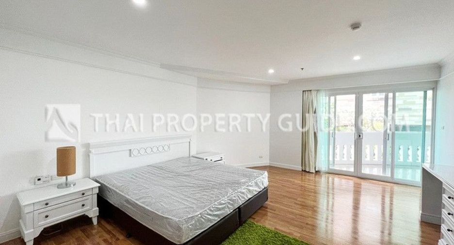 Apartment zur Miete mit 4 Zimmer in Khlong Toei, Bangkok