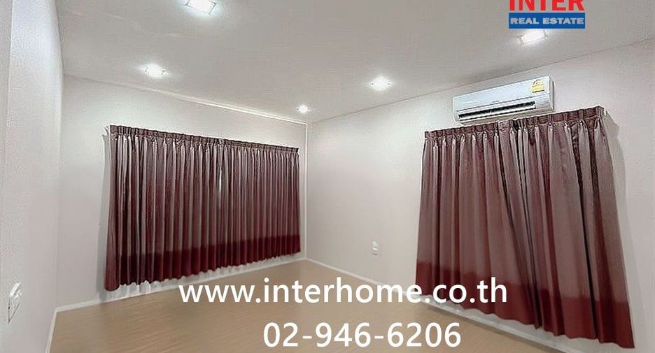 Casa en alquiler y en venta de 4 habitaciones en Chom Thong, Bangkok