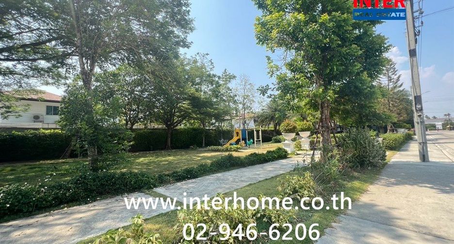 Casa en alquiler y en venta de 4 habitaciones en Chom Thong, Bangkok