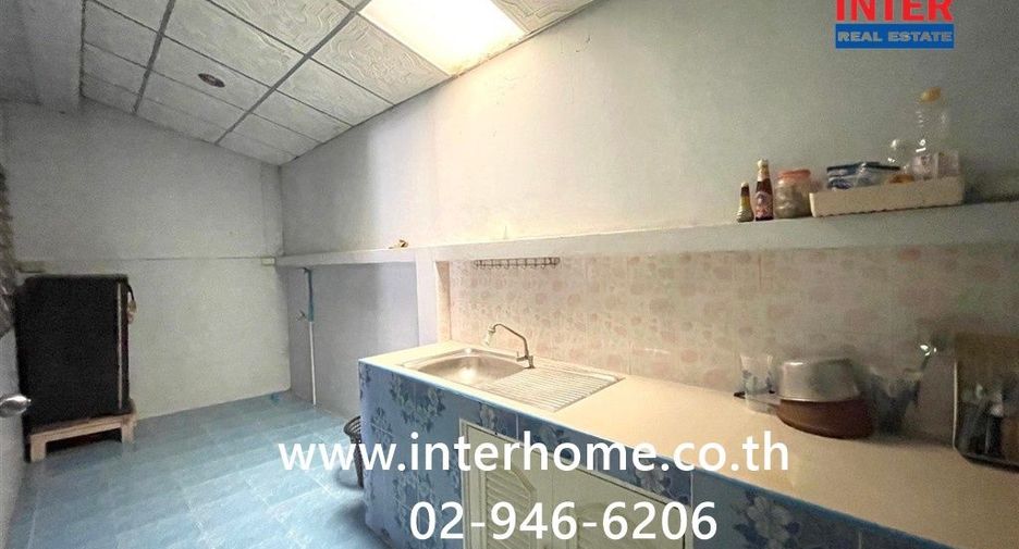 For sale 3 bedrooms townhouse in Thanyaburi, Pathum Thani