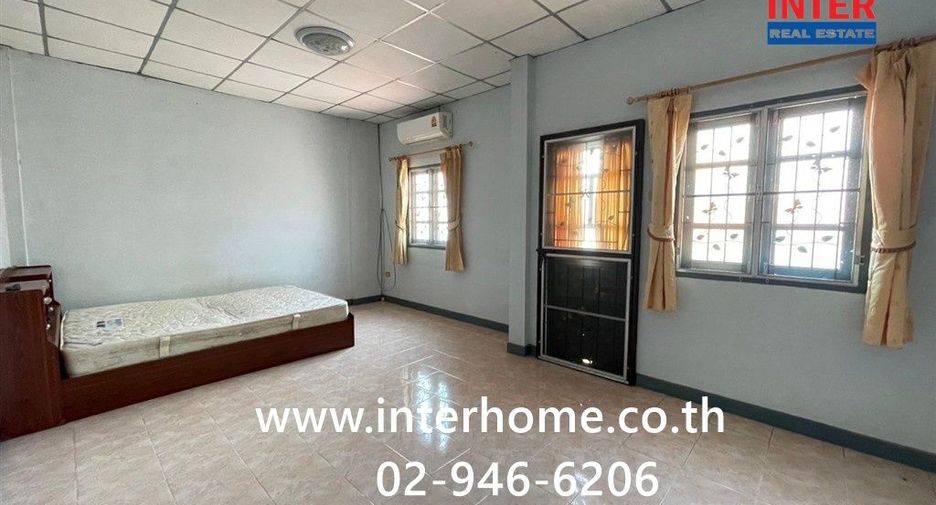 For sale 3 bedrooms townhouse in Thanyaburi, Pathum Thani
