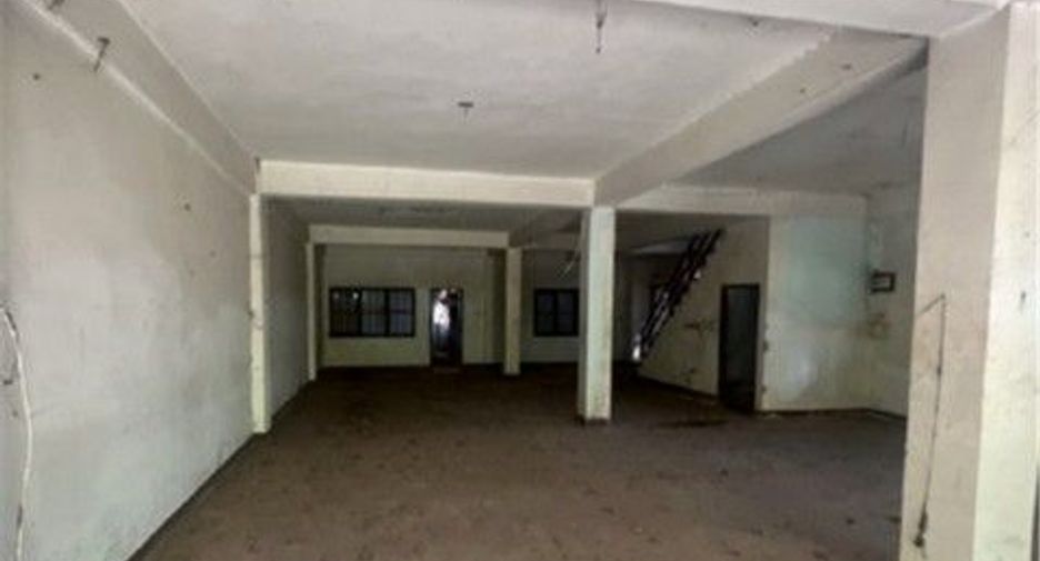 For sale 1 bed retail Space in Nong Muang Khai, Phrae
