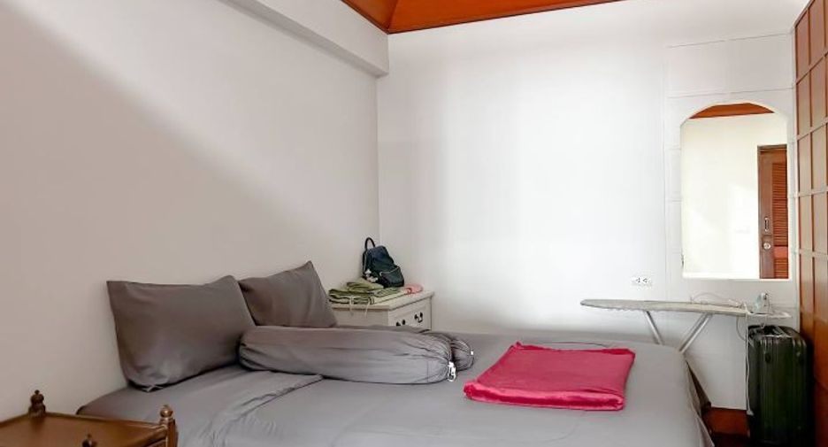 For sale 1 bed condo in Pratumnak, Pattaya