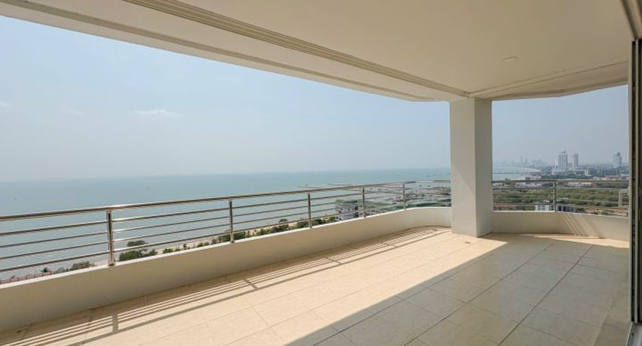 For sale 3 ベッドルーム condo in Sattahip, Chonburi