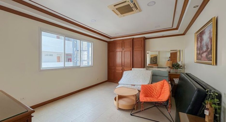 For sale 3 ベッドルーム condo in Sattahip, Chonburi