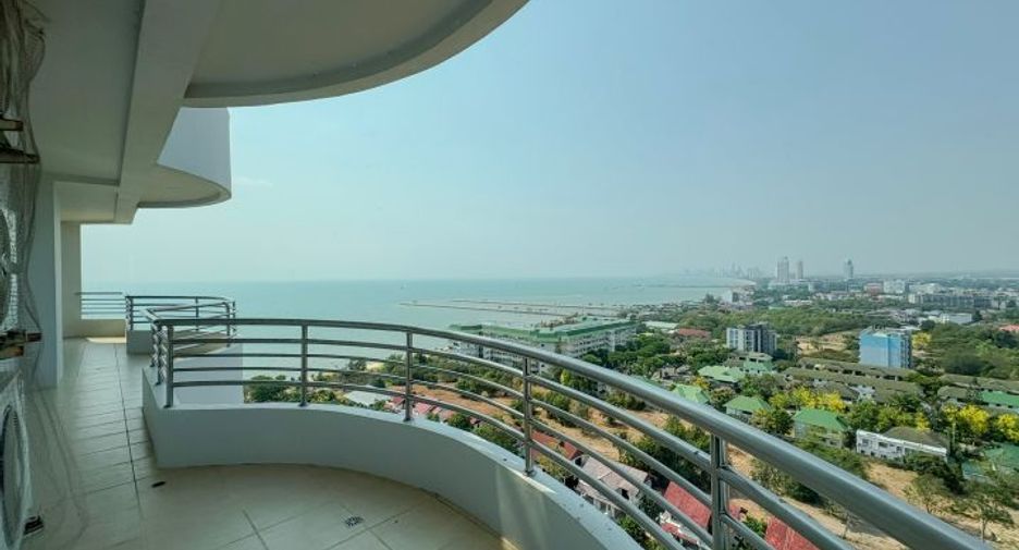 For sale 3 ベッドルーム condo in Sattahip, Chonburi