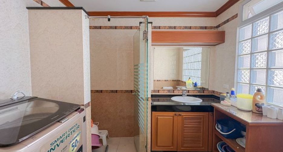 For sale 3 ベッドルーム condo in Sattahip, Chonburi