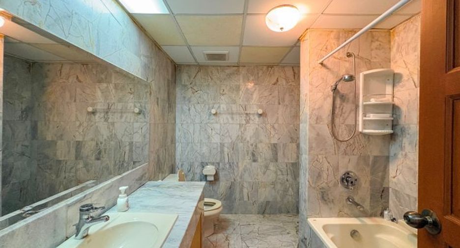 For sale 2 bedrooms condo in Sattahip, Chonburi