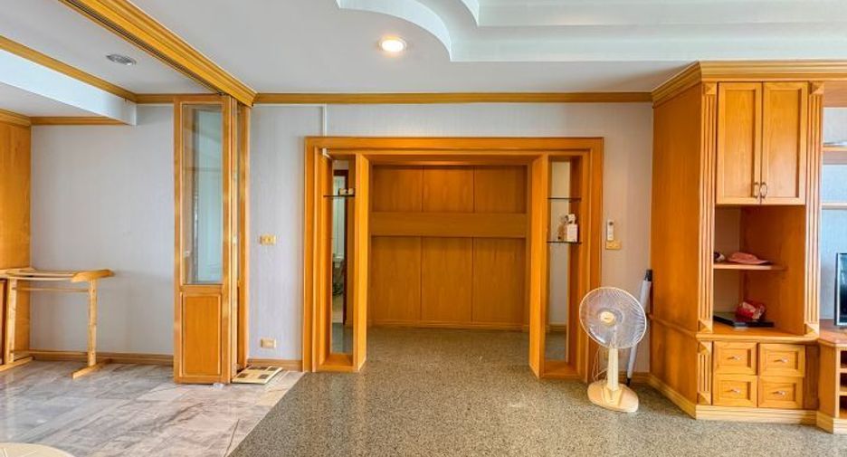 For sale 2 bedrooms condo in Sattahip, Chonburi