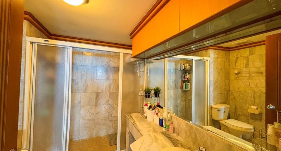For sale 2 bedrooms condo in Sattahip, Chonburi