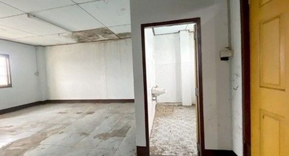 For sale 1 bed retail Space in Mueang Phayao, Phayao