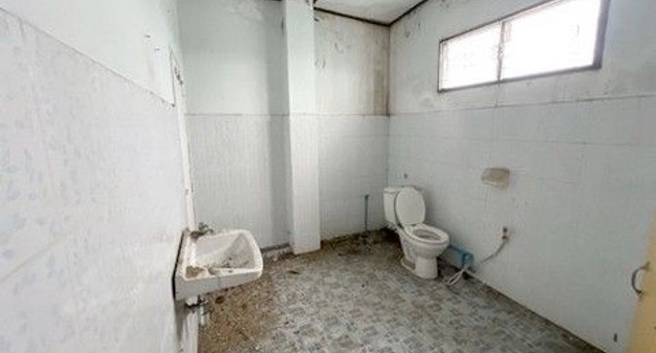 For sale 1 bed retail Space in Mueang Phayao, Phayao