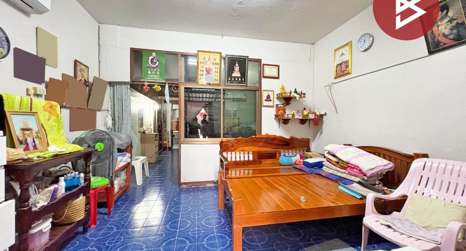 Reihenhaus zum Kauf mit 3 Zimmer in Mueang Samut Prakan, Samut Prakan