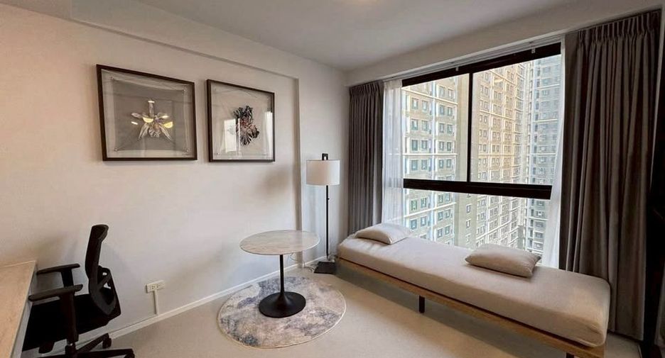 For rent 2 bedrooms condo in Chom Thong, Bangkok
