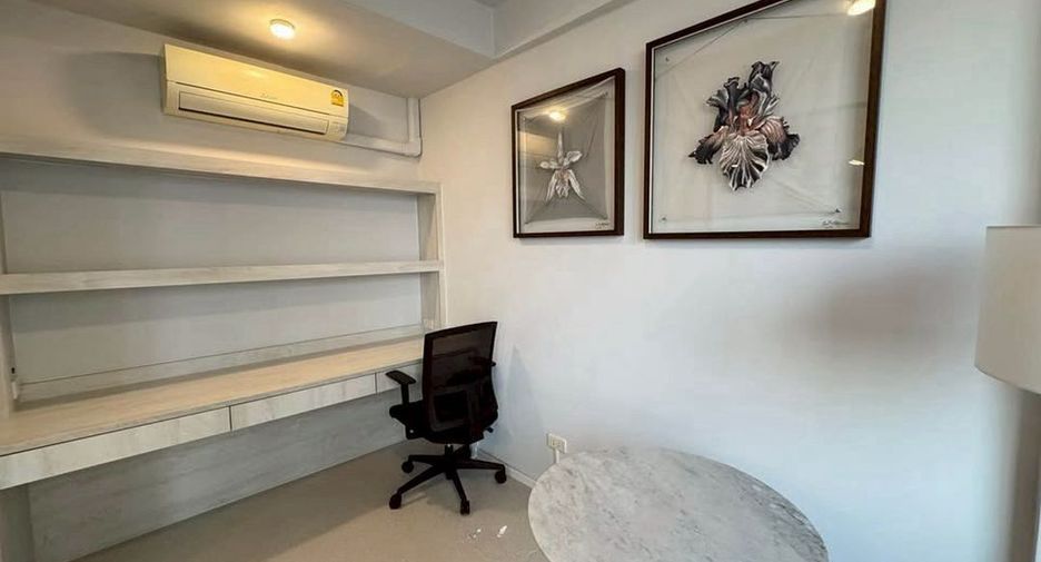 For rent 2 bedrooms condo in Chom Thong, Bangkok