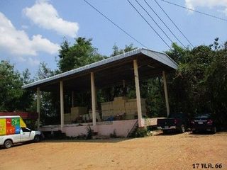 Almacén en venta de 1 habitaciones en Chae Hom, Lampang