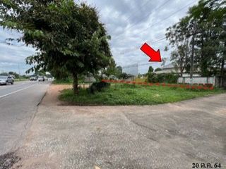 Almacén en venta de 1 habitaciones en Chae Hom, Lampang