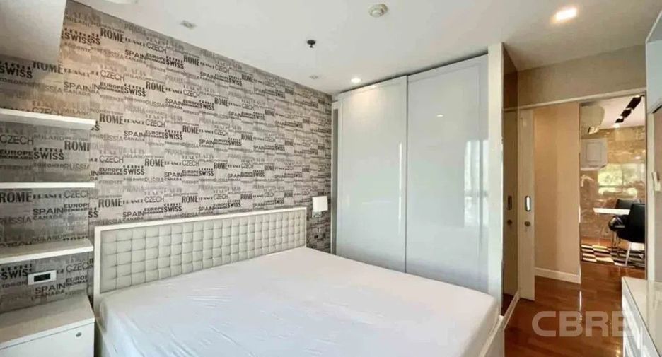 Продажа 3 спальни кондо в Сатхон, Бангкок