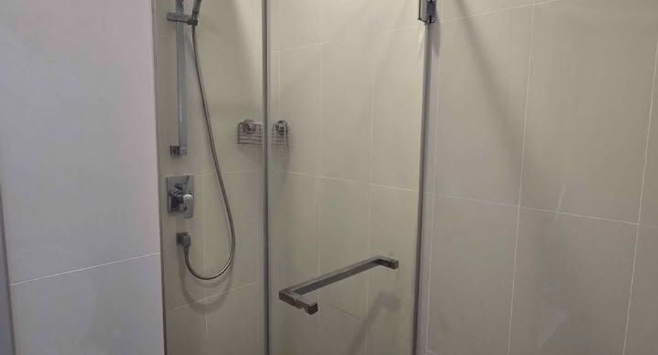 For sale 2 bedrooms condo in Khlong Toei, Bangkok