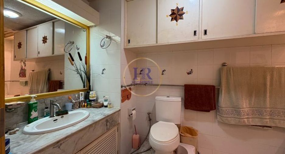 For sale 1 bed condo in Central Pattaya, Pattaya
