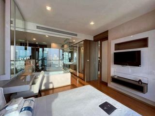 À vendre 1 chambre condo à Sathon, Bangkok