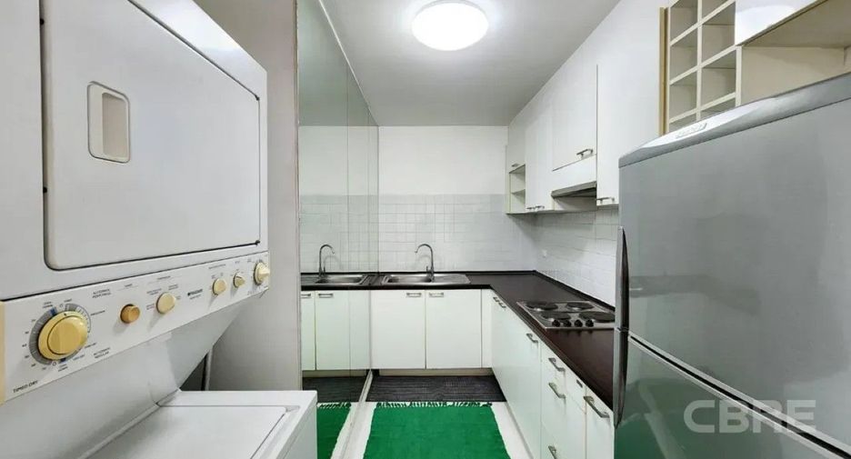 For sale 2 bedrooms condo in Watthana, Bangkok