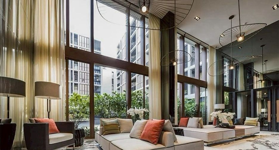 For rent 2 bedrooms condo in Watthana, Bangkok