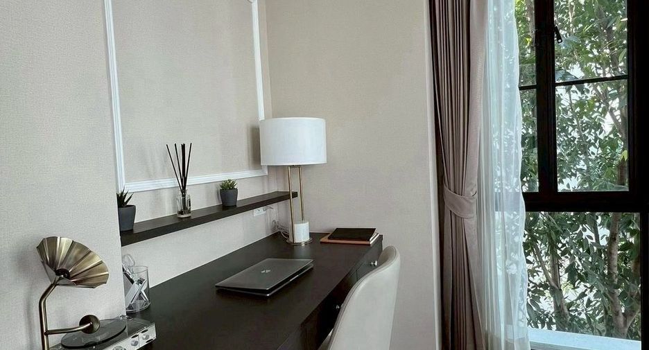 For rent 3 bedrooms house in Khan Na Yao, Bangkok