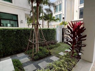 For rent 3 bedrooms house in Khan Na Yao, Bangkok