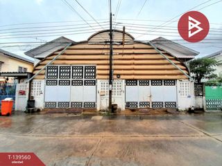 Casa en venta de 4 habitaciones en Krathum Baen, Samut Sakhon