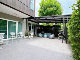 For sale 4 bedrooms house in San Kamphaeng, Chiang Mai