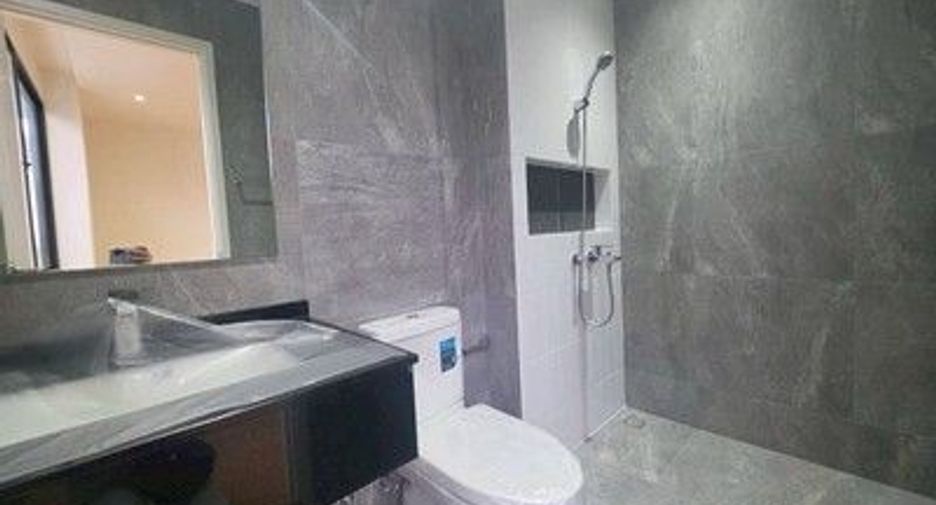 Casa en venta de 4 habitaciones en Bang Kapi, Bangkok
