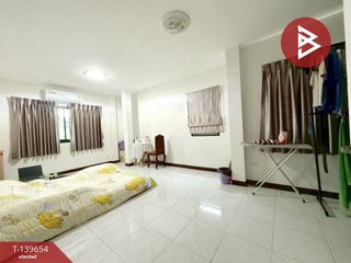 For sale 4 bedrooms house in Lat Lum Kaeo, Pathum Thani