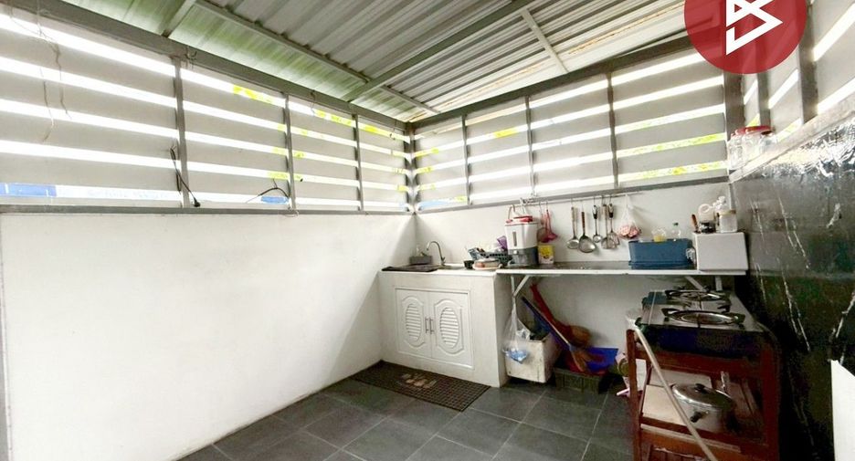 For sale 4 bedrooms house in Lat Lum Kaeo, Pathum Thani
