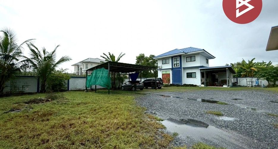 For sale 4 bedrooms house in Lat Lum Kaeo, Pathum Thani