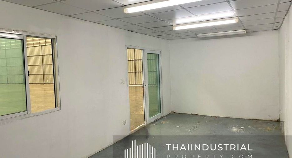 For rent warehouse in Khlong Sam Wa, Bangkok