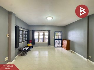 Casa adosada en venta de 2 habitaciones en Bang Khen, Bangkok