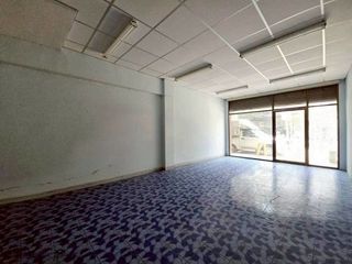 Продажа 3 спальни торговое помещение в Si Racha, Чонбури