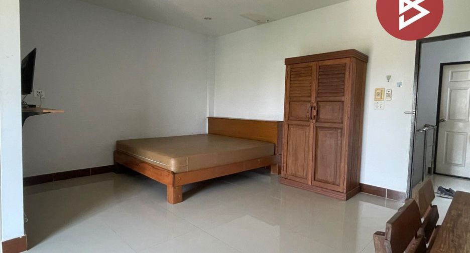 For sale 4 bedrooms retail Space in Mueang Phitsanulok, Phitsanulok