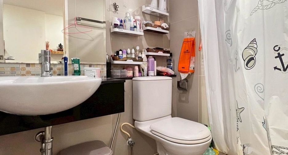 Продажа 1 кровать кондо в Банг Капи, Бангкок