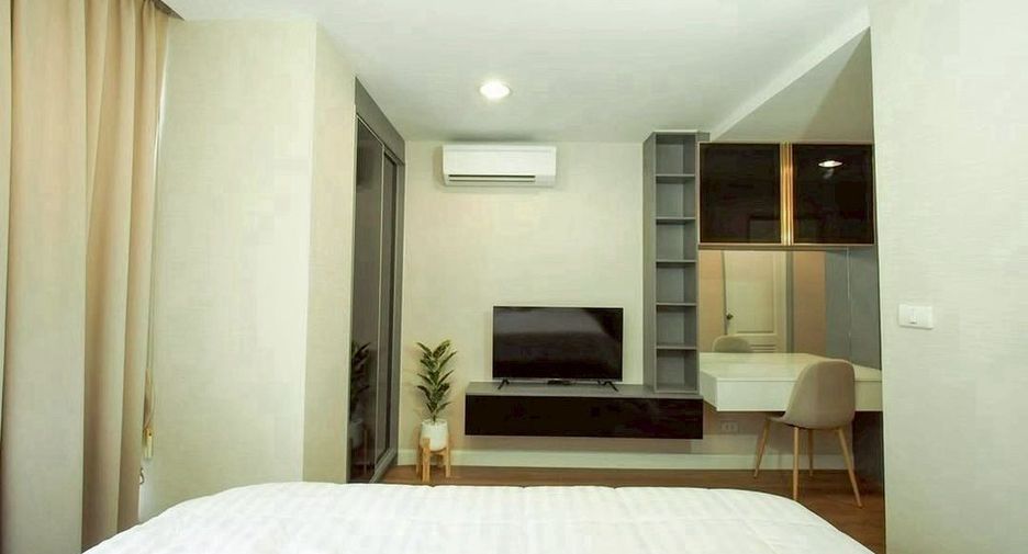 ให้เช่า 4 ห้องนอน คอนโด ใน สาทร, กรุงเทพฯ